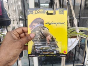 QUADRA TURBO-R V-TECH (CYBERPUNK)