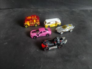 HOTWHEELS WITHOUT BOX 5 PIECE COMBO
