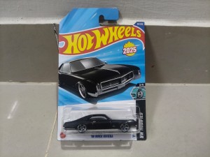 66 BUICK RIVIERA IMPORTED HOTWHEELS CAR