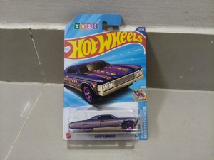 LAYIN LOWRIDER IMPORTED HOTWHEELS CAR