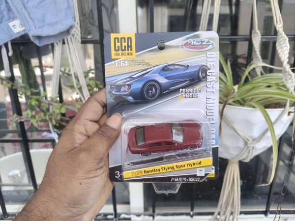 Bentley Flying Spur Hybrid