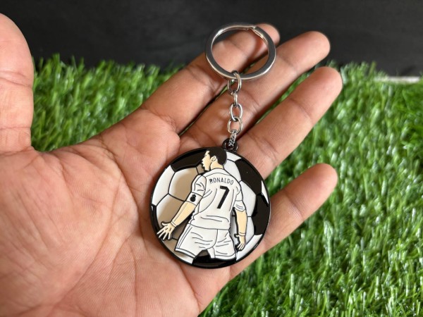 RONALDO SPINNER KEYCHAIN