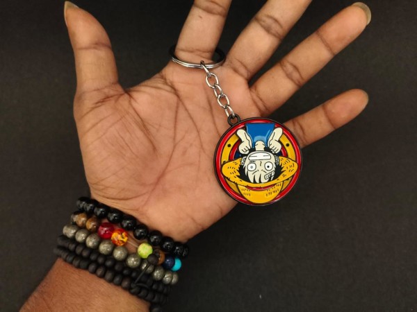 LUFFY SPINNER KEYCHAIN