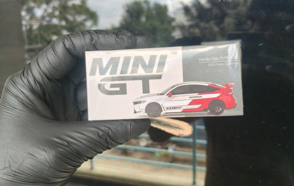 MINI GT HONDA CIVIC TYRE R