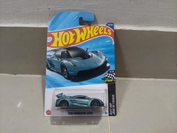 2020 KOENIGSEGG IMPORTED HOTWHEELS CAR