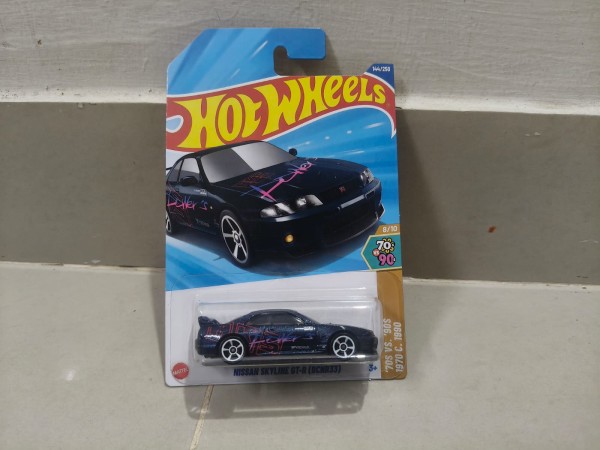 NISSAN SKYLINE IMPORTED HOTWHEELS CAR