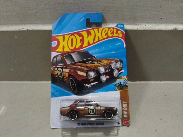 INDIAN 70 FORD ESCORT