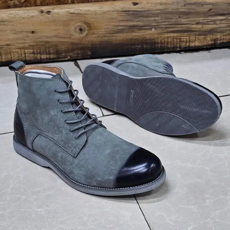 Timber Boots Clarks - Urbantreks 