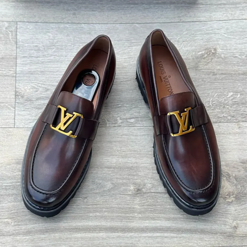 Louis Vuitton Casual Leather Shoes - Urbantreks 