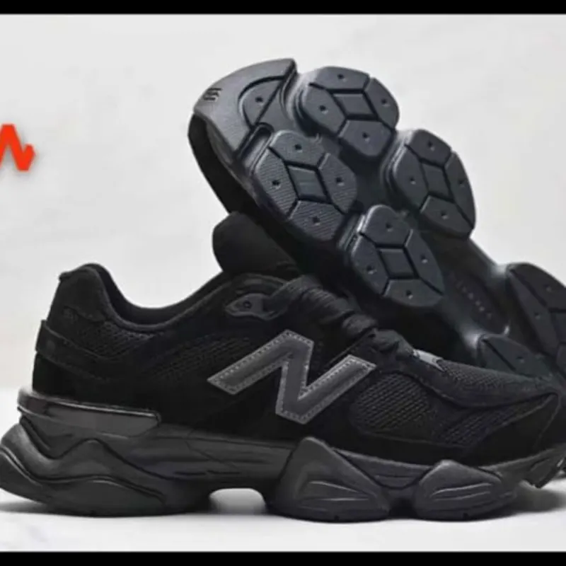New Balance 530  Black - Urbantreks 