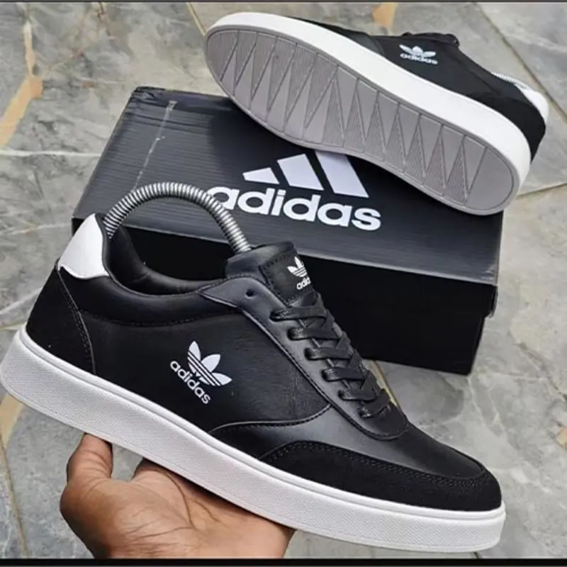 Adidas Smart Casual Sneakers Adidas Smart Casual Sneakers - Urbantreks