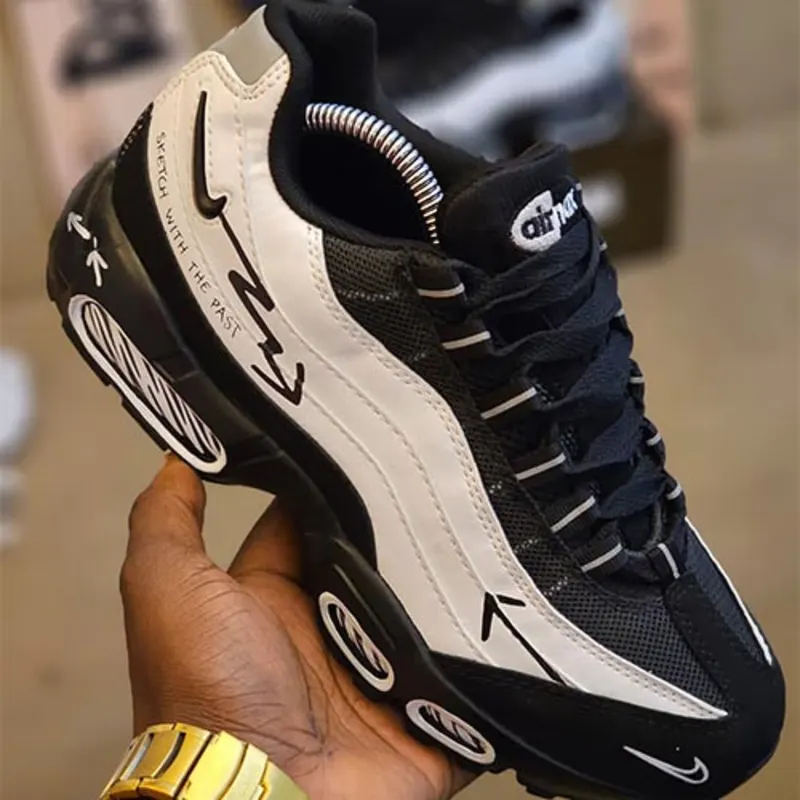 Nike Air Max 95 SP Sneakers Nike Air Max 95 SP Sneakers - Urbantreks