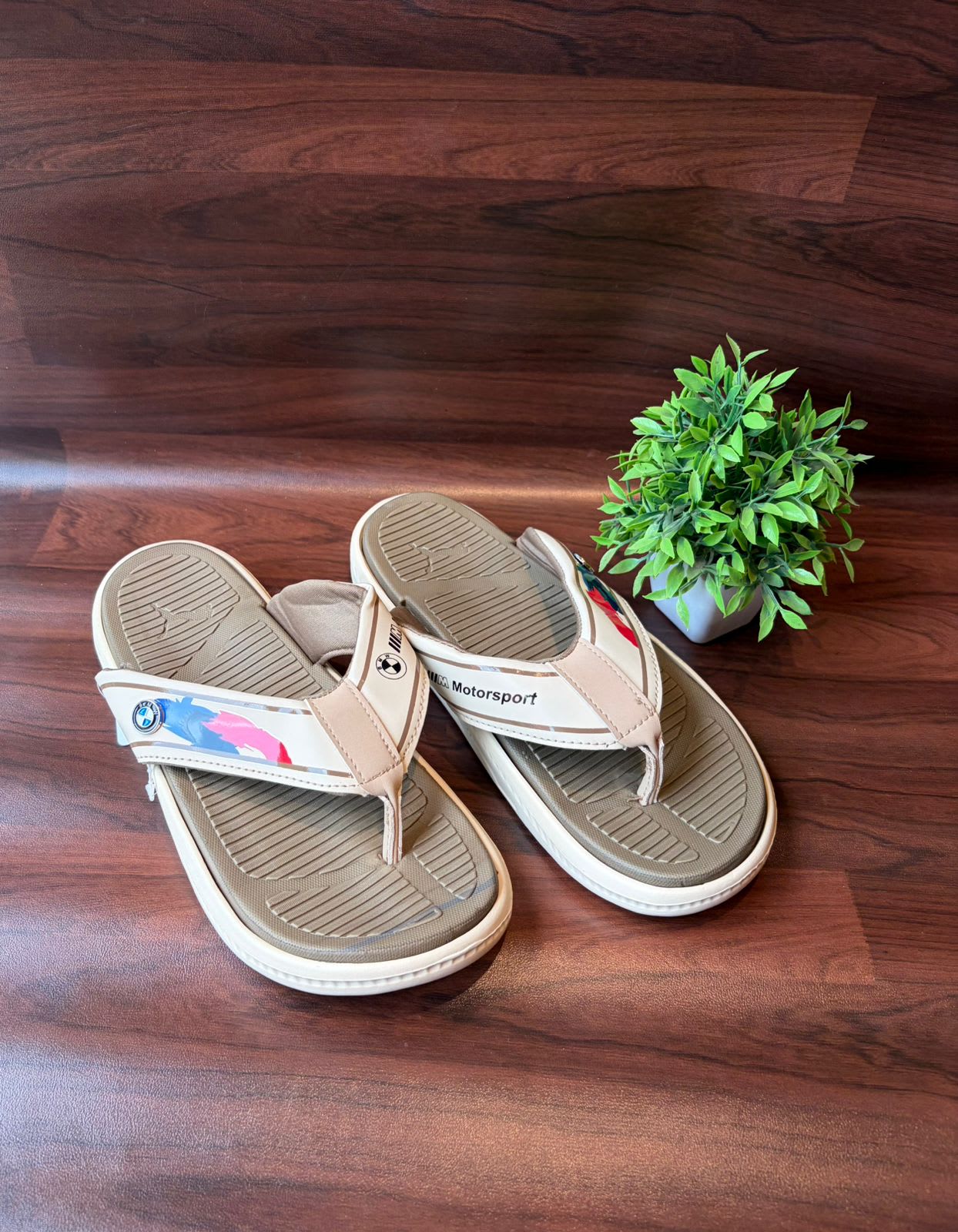 Off-White & Beige Casual Flip-Flops 1