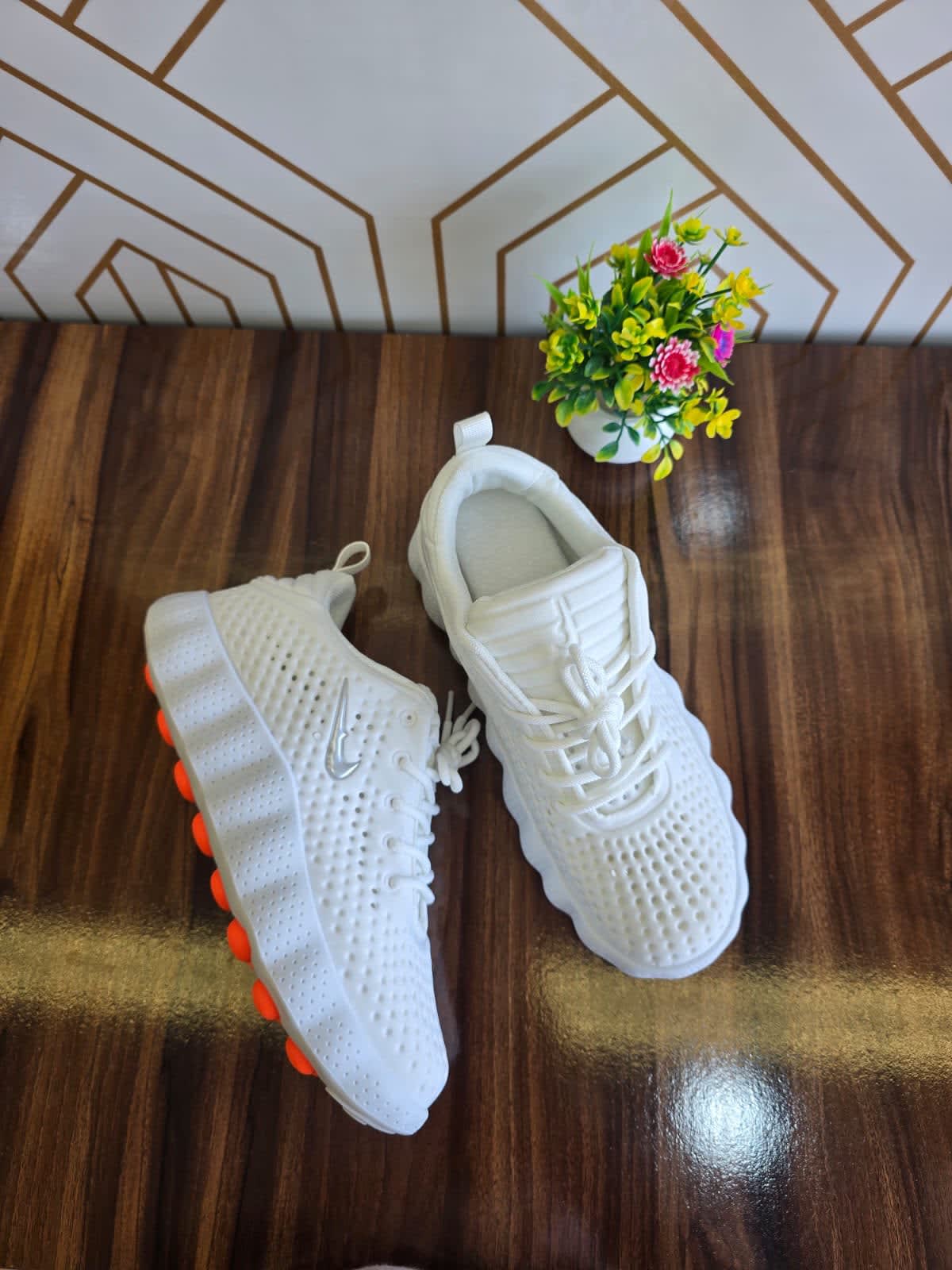 Premium Breathable Mesh White Sports Sneakers 1
