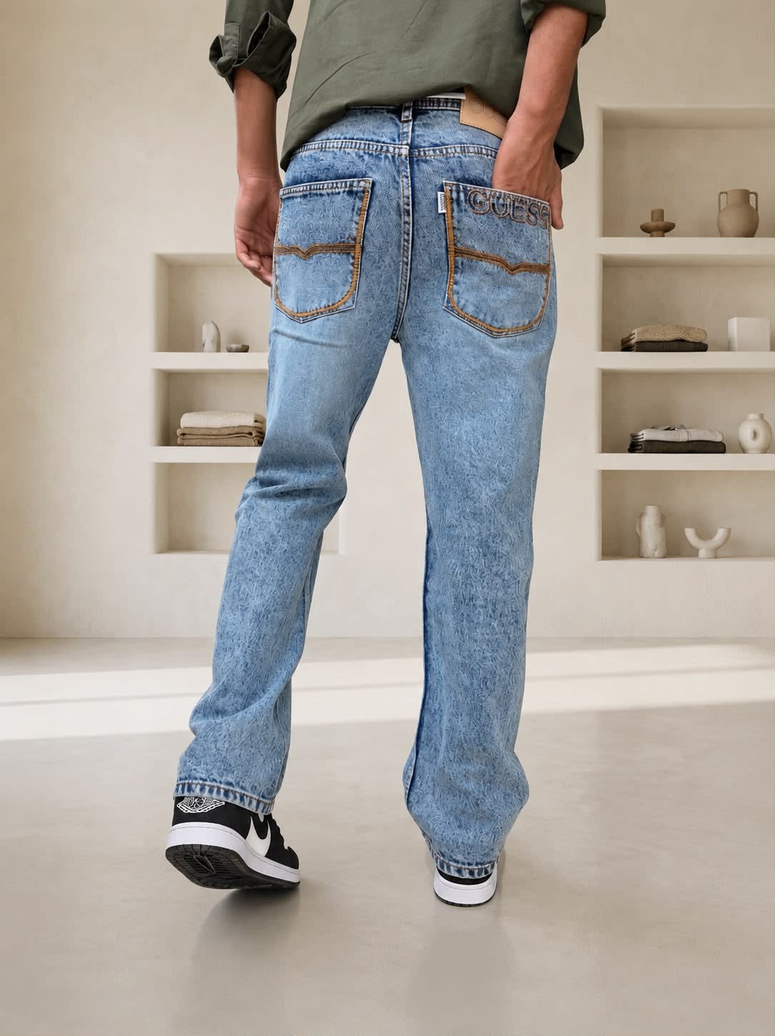 Men's Premium Light Wash Straight Fit Denim Jeans 2