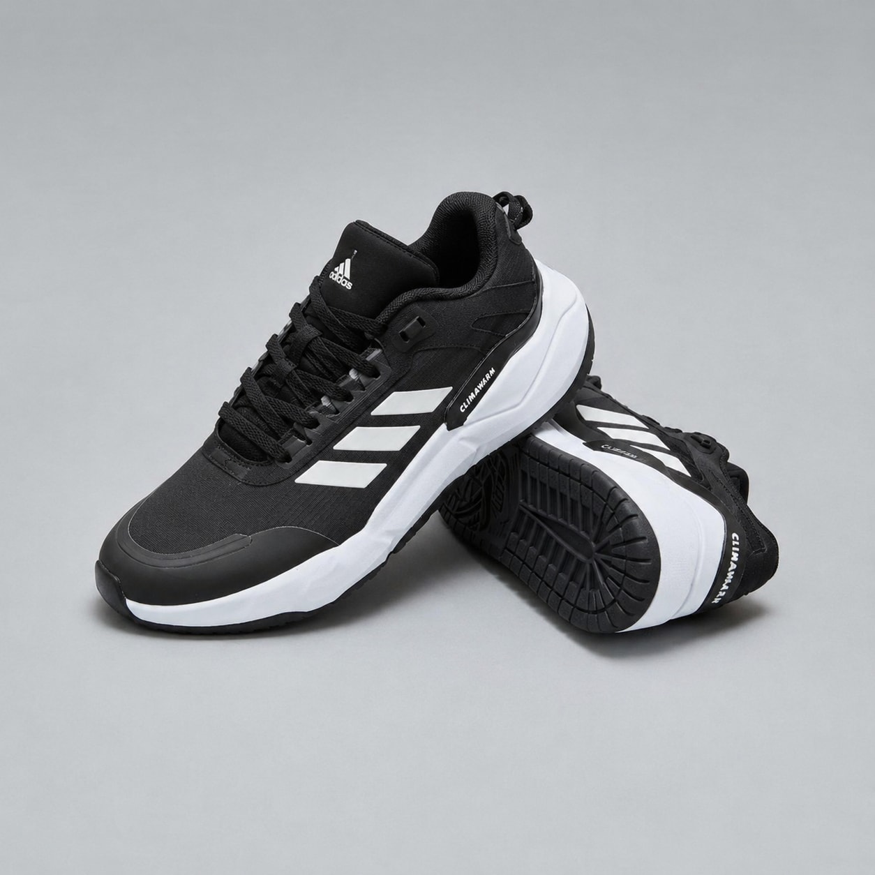 Men's Premium Black & White Outdoor Sports Shoes 2