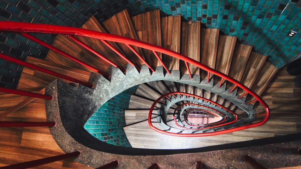 The Teardrop Spiral