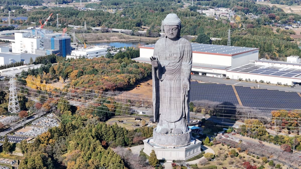 Ushiku Daibutsu