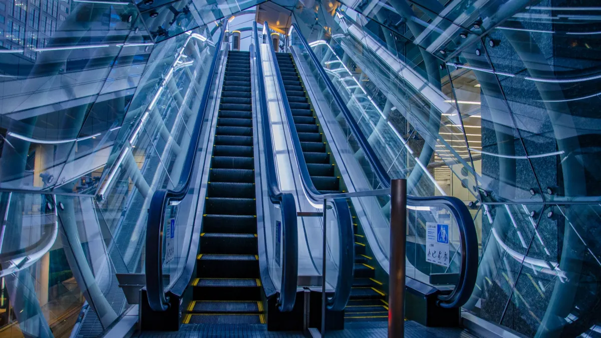 Glass Tube Escalator