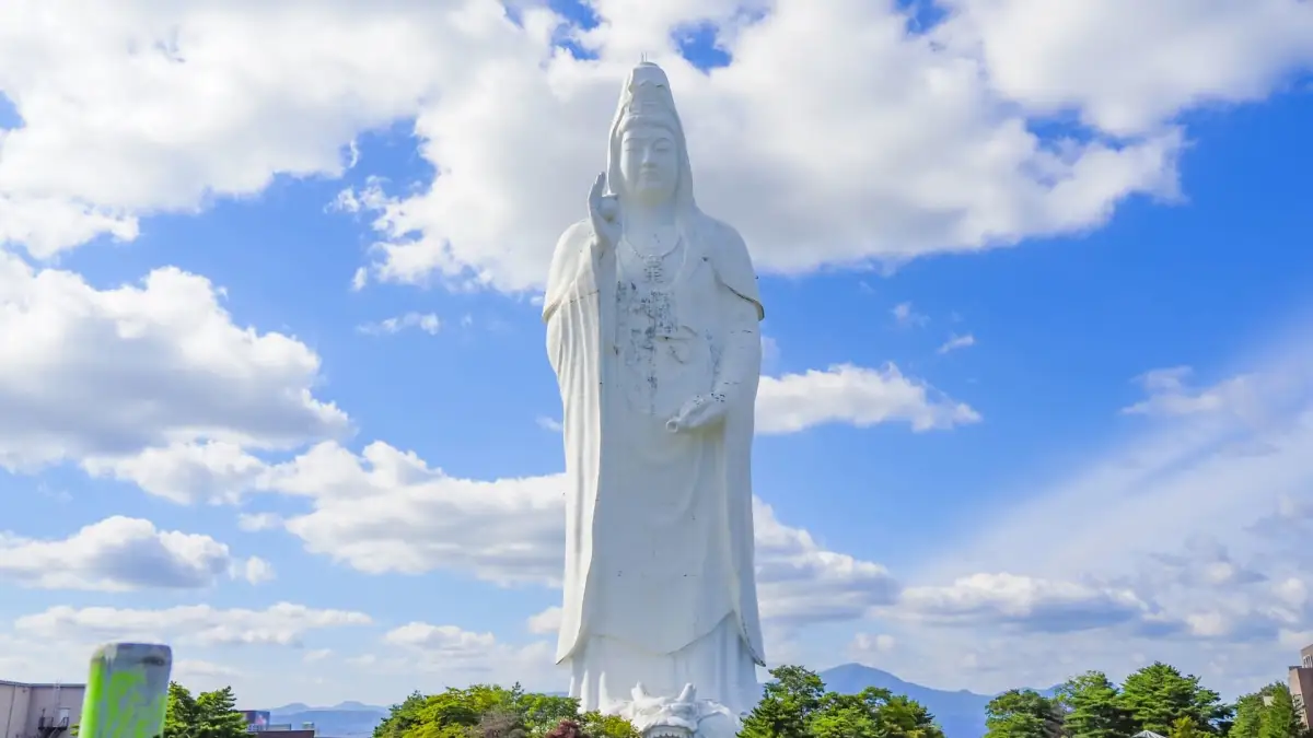 Sendai Dai Kannon Statue