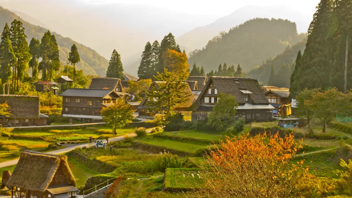 Ainokura Village
