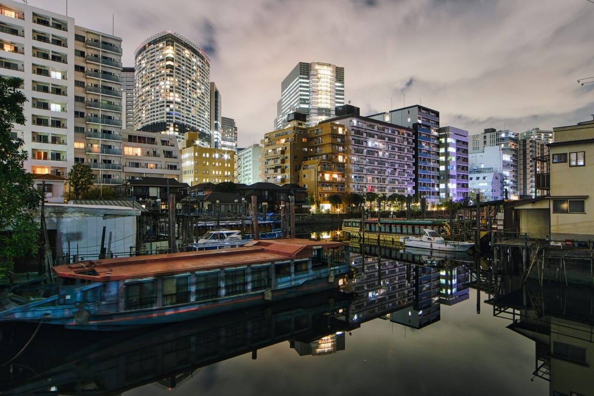Photographing Waterfronts and Boats in Tokyo