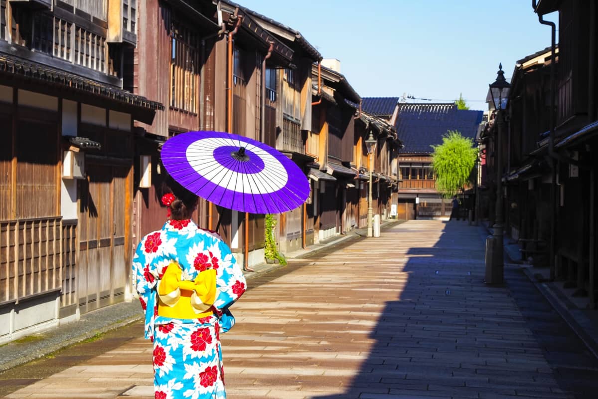 Historic machiya buildings and traditional architecture in Higashi Chaya District, Kanazawa