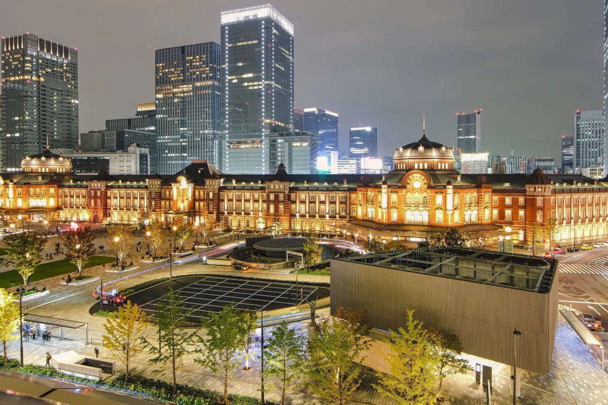 Marunouchi Building terrace - Tokyo Station view spot