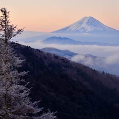 Panoramic ridgeline scenery at Mount Daibosatsu, one of Japan's 100 Famous Mountains in Yamanashi.