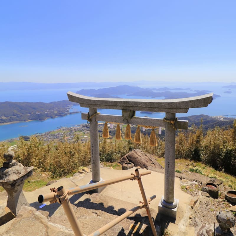 Kuratake Shrine Kumamoto - panoramic ocean view with torii and shrine