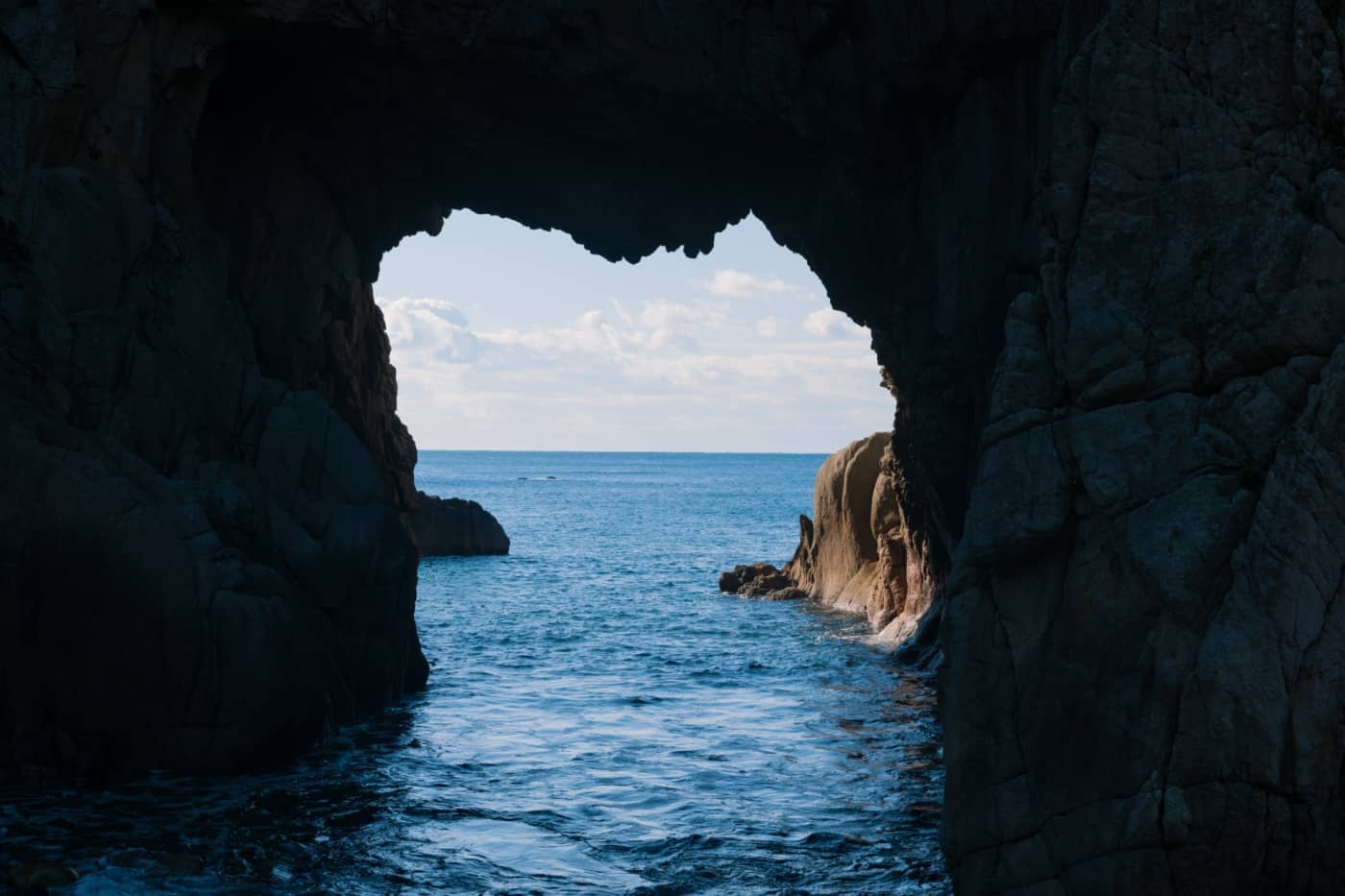 Hakusan Natural Arch - granite sea cave Kochi