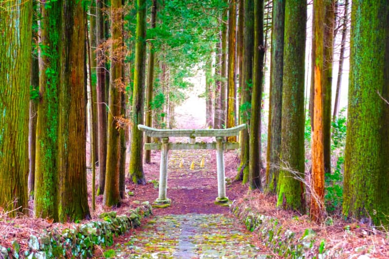 Arato Shrine Okayama - hidden shrine in Japan