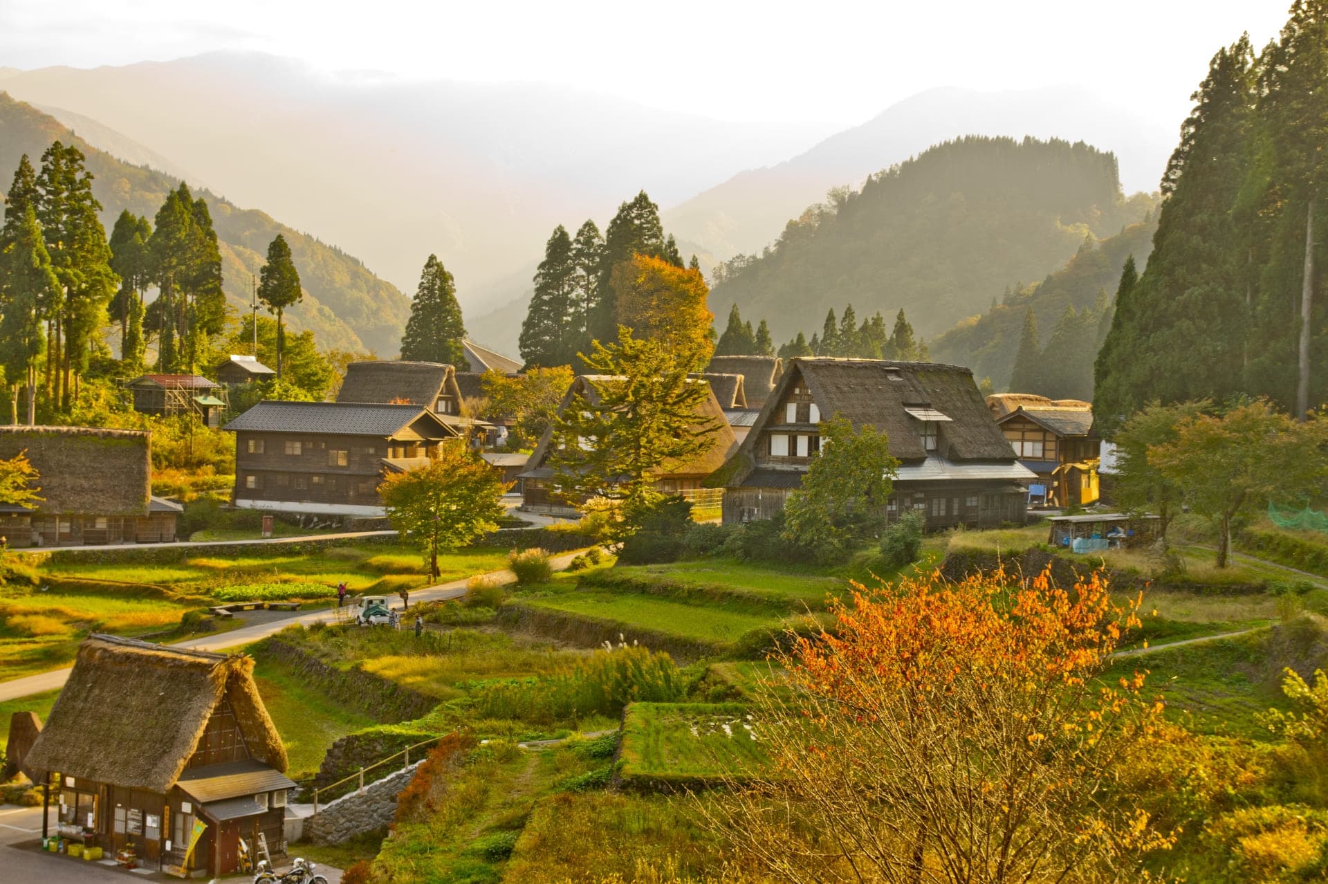 Ainokura Village
