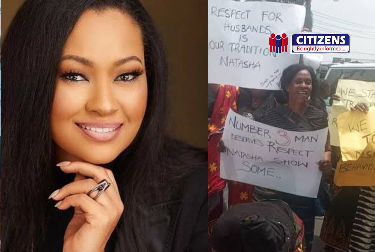 PROTEST: Akwa Ibom Women Confront Senator Natasha Akpoti Over Remarks