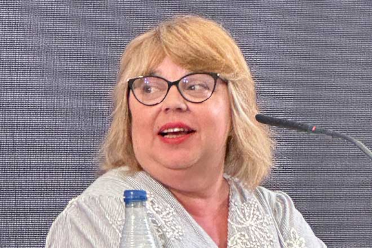 Club de lectura de adultos con la escritora local: Txani Rodríguez