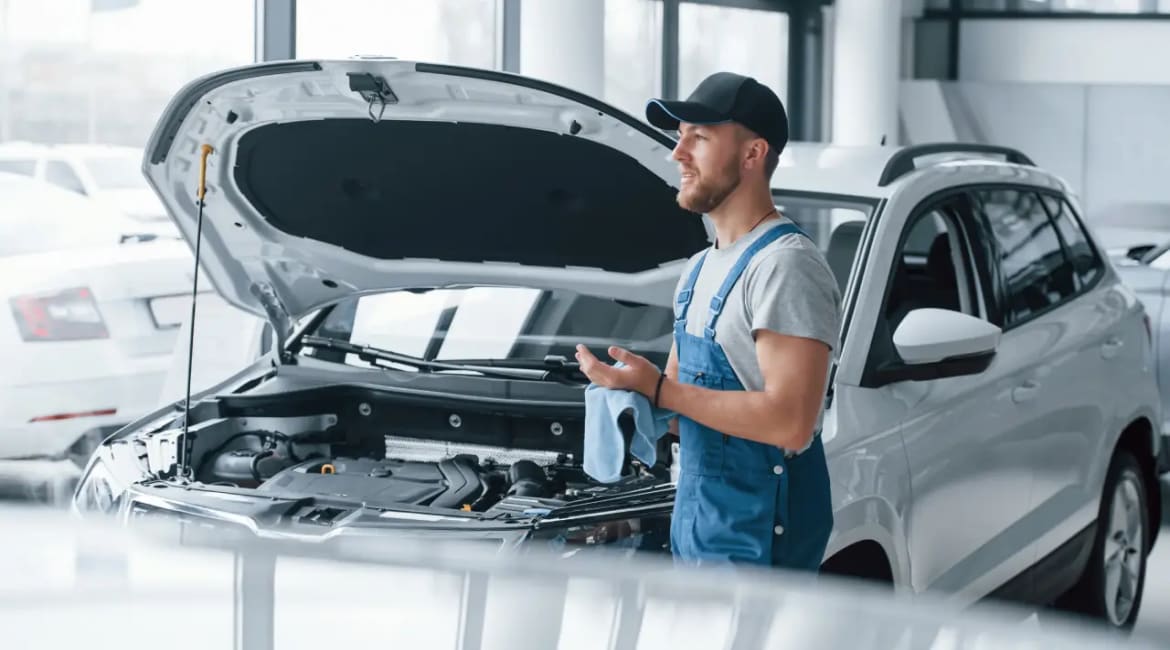 How to Find Premium Range Rover Service in Abu Dhabi