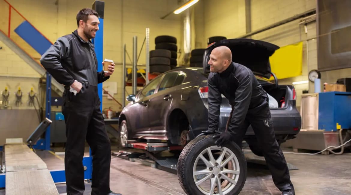 Top Reasons to Visit a Mini Specialist Garage