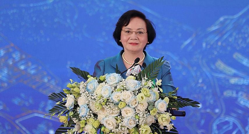 Phú Thọ đồng loạt khởi công 5 dự án trọng điểm trị giá gần 7.600 tỷ đồng Phú Thọ đồng loạt khởi công 5 dự án trọng điểm trị giá gần 7.600 tỷ đồng