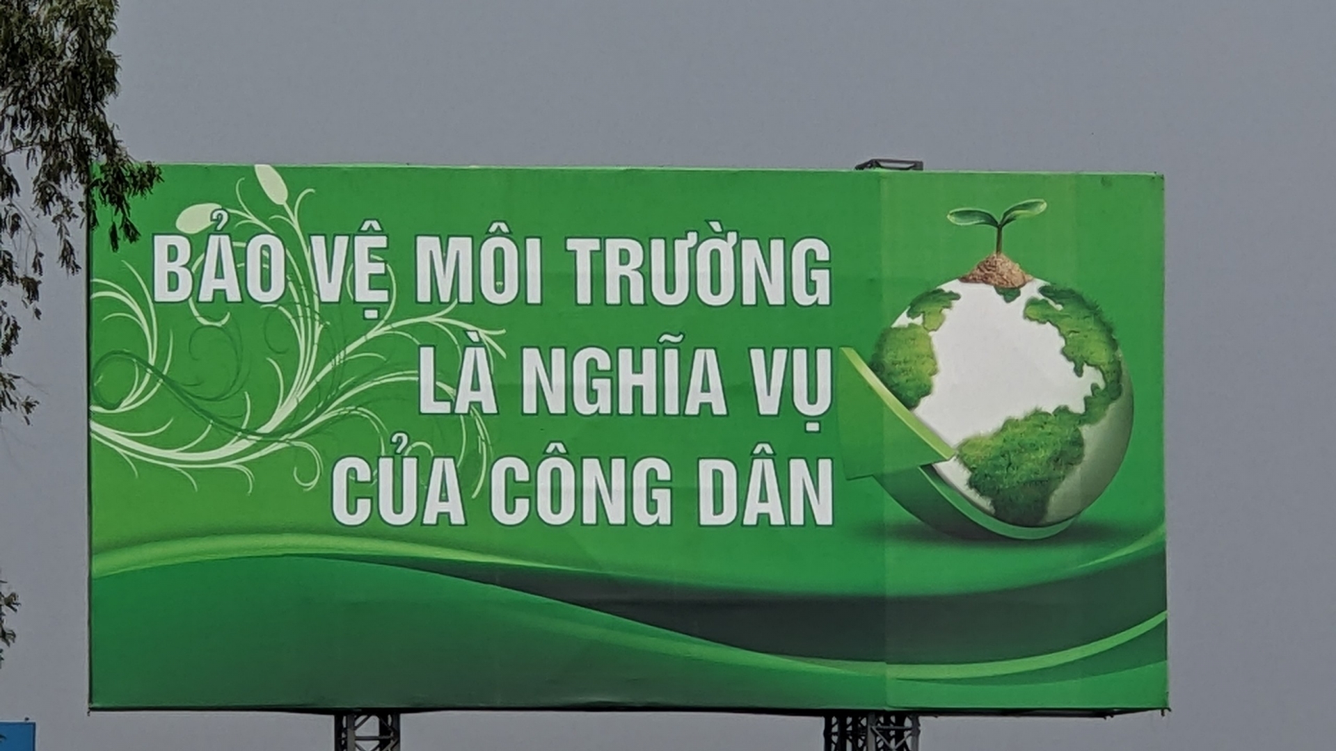 Kỳ I: Không đánh đổi môi trường lấy tăng trưởng Kỳ I: Không đánh đổi môi trường lấy tăng trưởng