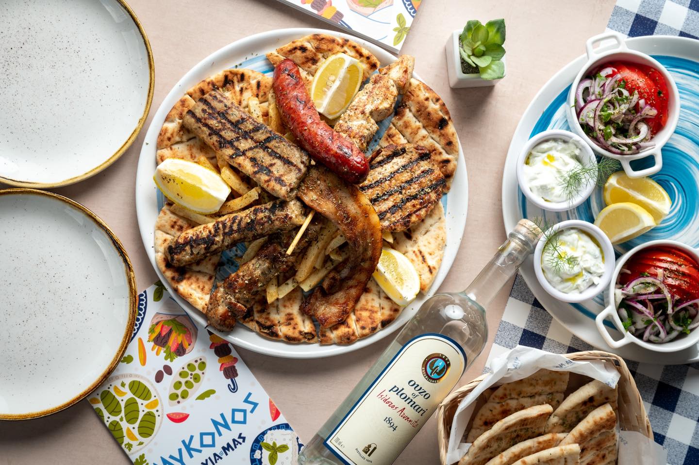 Mykonos by Yiamas - Restaurant in Bormla, Malta