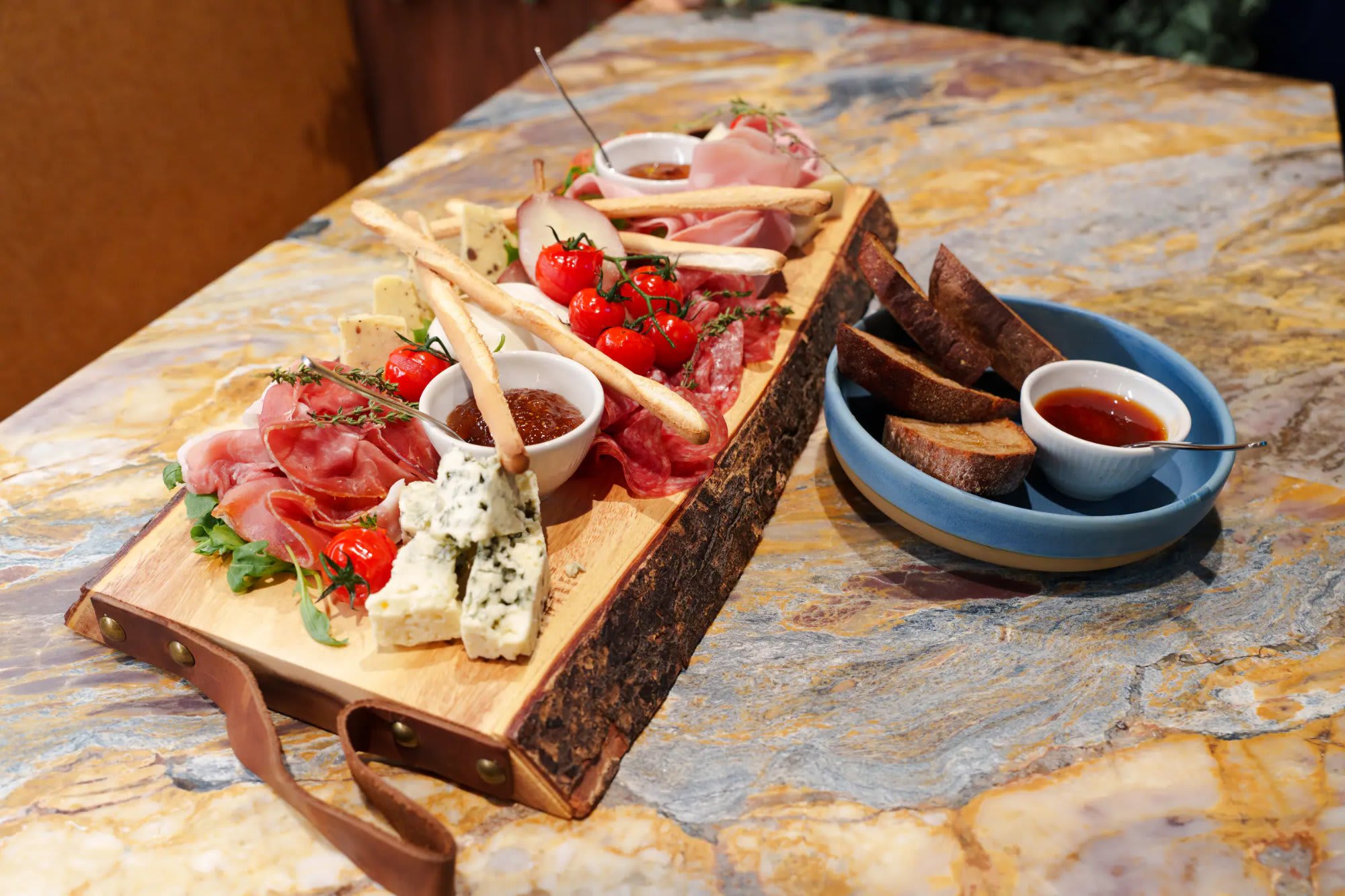 Ritz Gastropub - Restaurant in Victoria, Malta