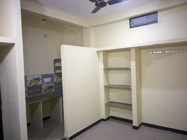 Room For Girls in Englishpura - Image 2