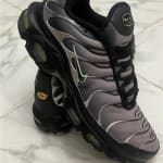 Nike Air Max Plus TN Originales 2019 Gris/Noir - image 5