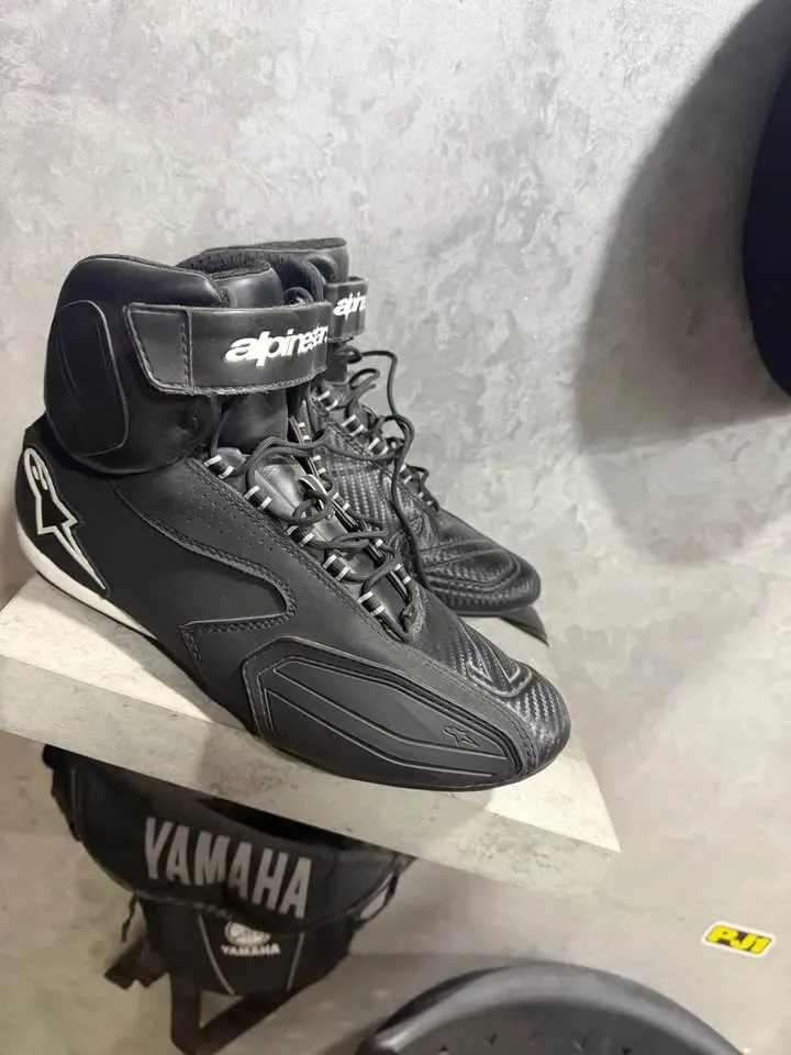 Alpinestars Riding Shoes - image 2