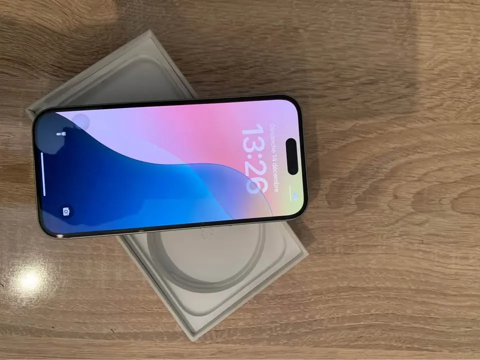 IPHONE 15 (128-95%) - image 5