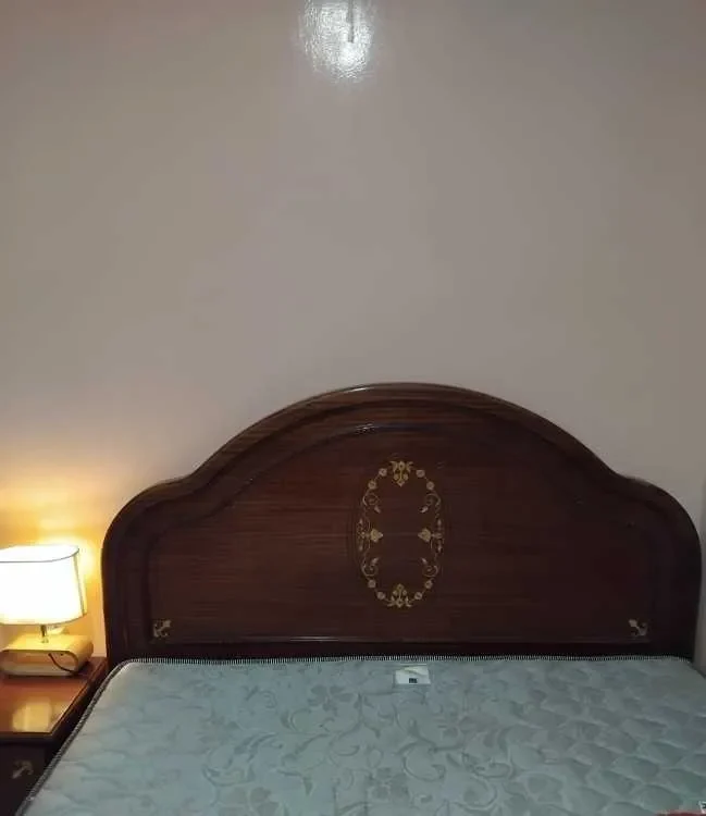 Chambre à coucher complète en bois acajou (Marrakech) - image 4