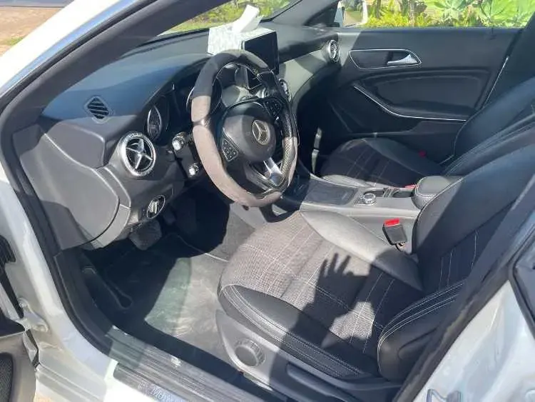 Mercedes-Benz CLA 2015