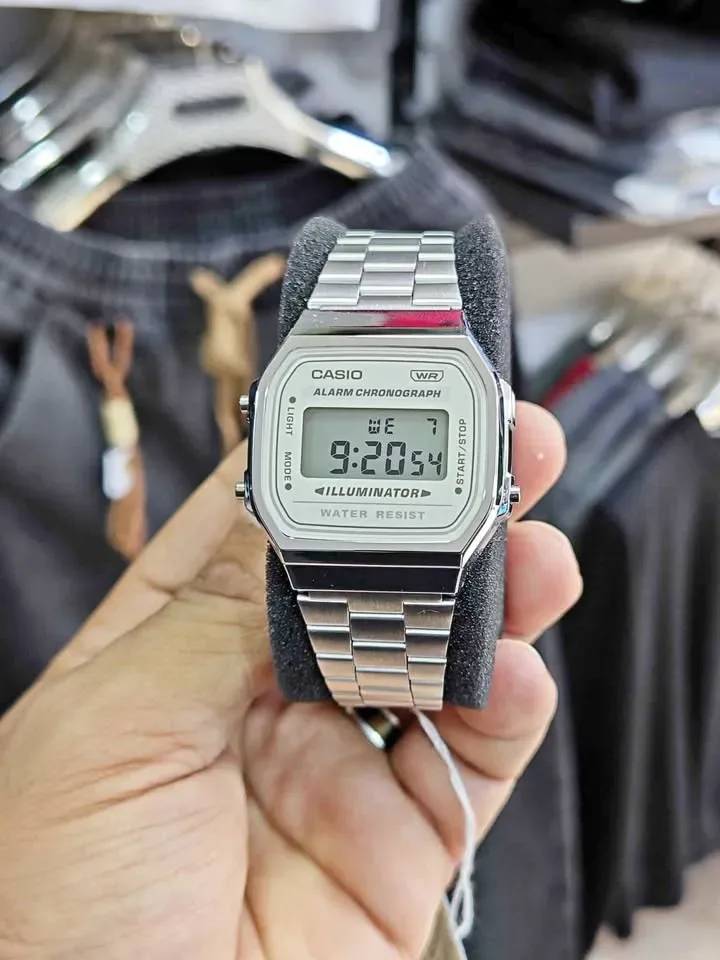 Core information shown on the shopping page.