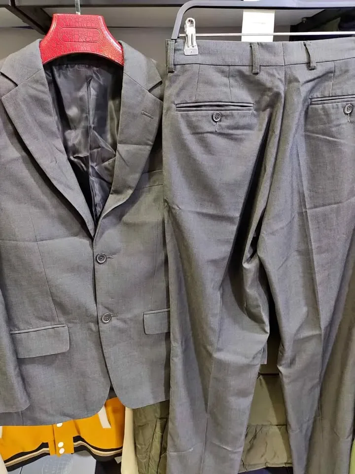 Costume Complet Mattino Style Italien (Gris) – Comme Neuf (Taille M)
