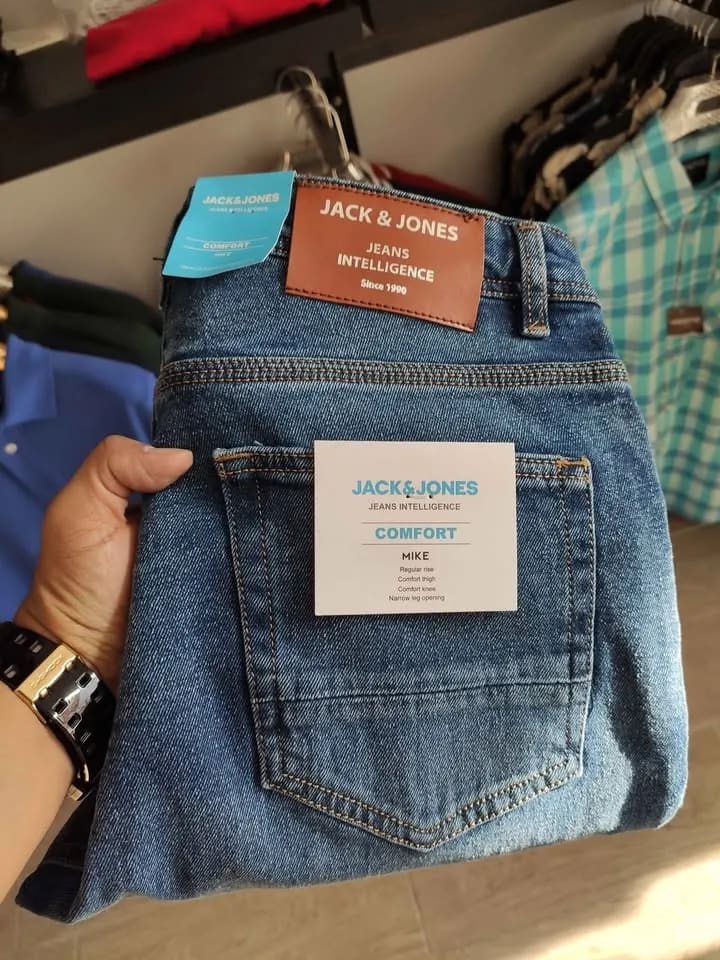 Title: Jean Jack & Jones Homme Coupe Slim/Confort – Taille 31 & 36 – Haute Qualité
